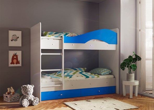 Двухъярусная детская кровать Мая с 2 ящиками на щитах, корпус Млечный дуб, фасад Синий в Заводоуковске - изображение