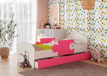 Кровать детская с ящиком и бортиками Мозайка, корпус Белый/фасад Розовый (ламели) в Тюмени