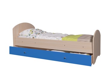 Кровать односпальная детская Мозайка без бортиков, корпус Млечный дуб/фасад Синий (щиты) в Тюмени