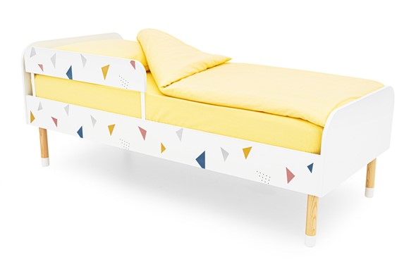 Кровать в детскую Stumpa Классика "Треугольники желтый, синий, розовый" в Тюмени - изображение