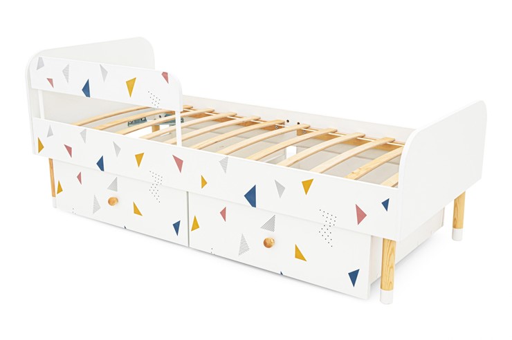 Кровать в детскую Stumpa Классика "Треугольники желтый, синий, розовый" в Заводоуковске - изображение 11