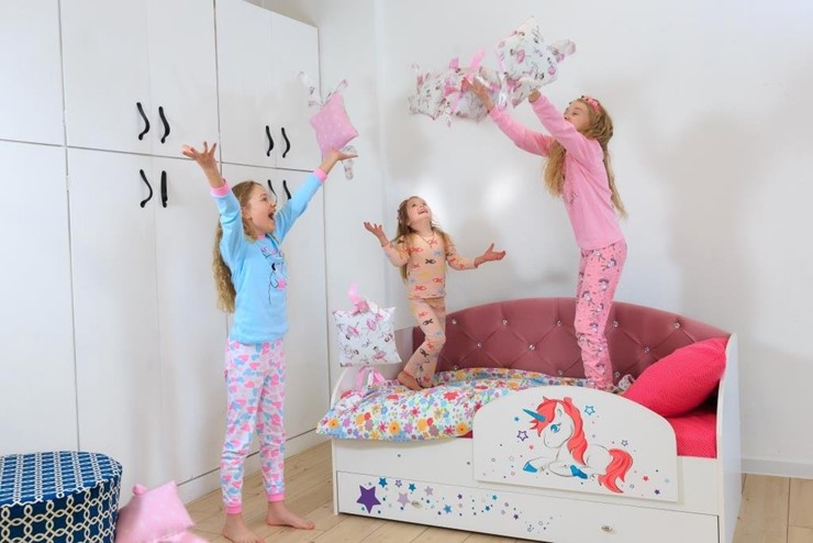 Детская кровать с бортиками Звездочка с бортиком, Розовый в Заводоуковске - изображение 9