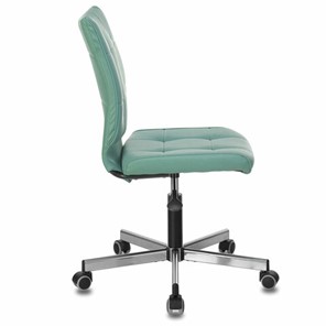 Офисное кресло Brabix Stream MG-314 (без подлокотников, пятилучие серебристое, экокожа, серо-голубое) 532079 в Тюмени - предосмотр 1