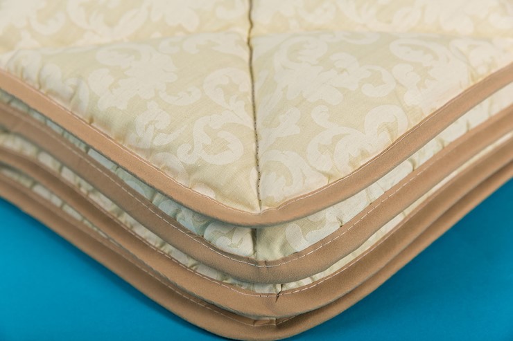 Одеяло всесезонное полутороспальное Шерсть & Хлопок в Тобольске - изображение 1