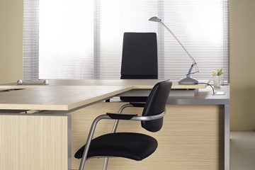 Офисный стол руководителя Reventon, зебрано песочный, правый (180х90х76) МЕ 130 в Тобольске - предосмотр 3