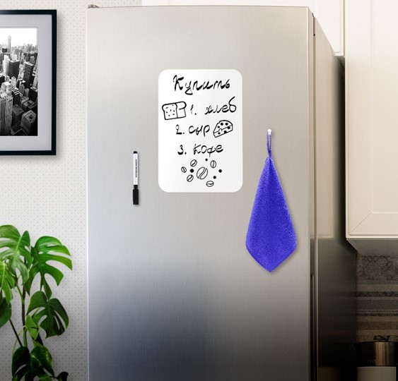 Доска магнитная на холодильник BRAUBERG, 30х21 см с маркером, магнитом и салфеткой в Заводоуковске - изображение 2
